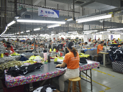 定制沖鋒衣需要多長(zhǎng)時(shí)間?揭秘高效生產(chǎn)的核心要素